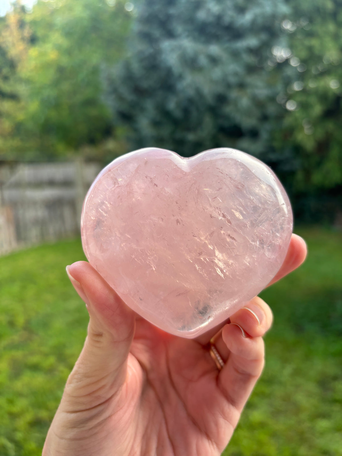 Rose quartz heart