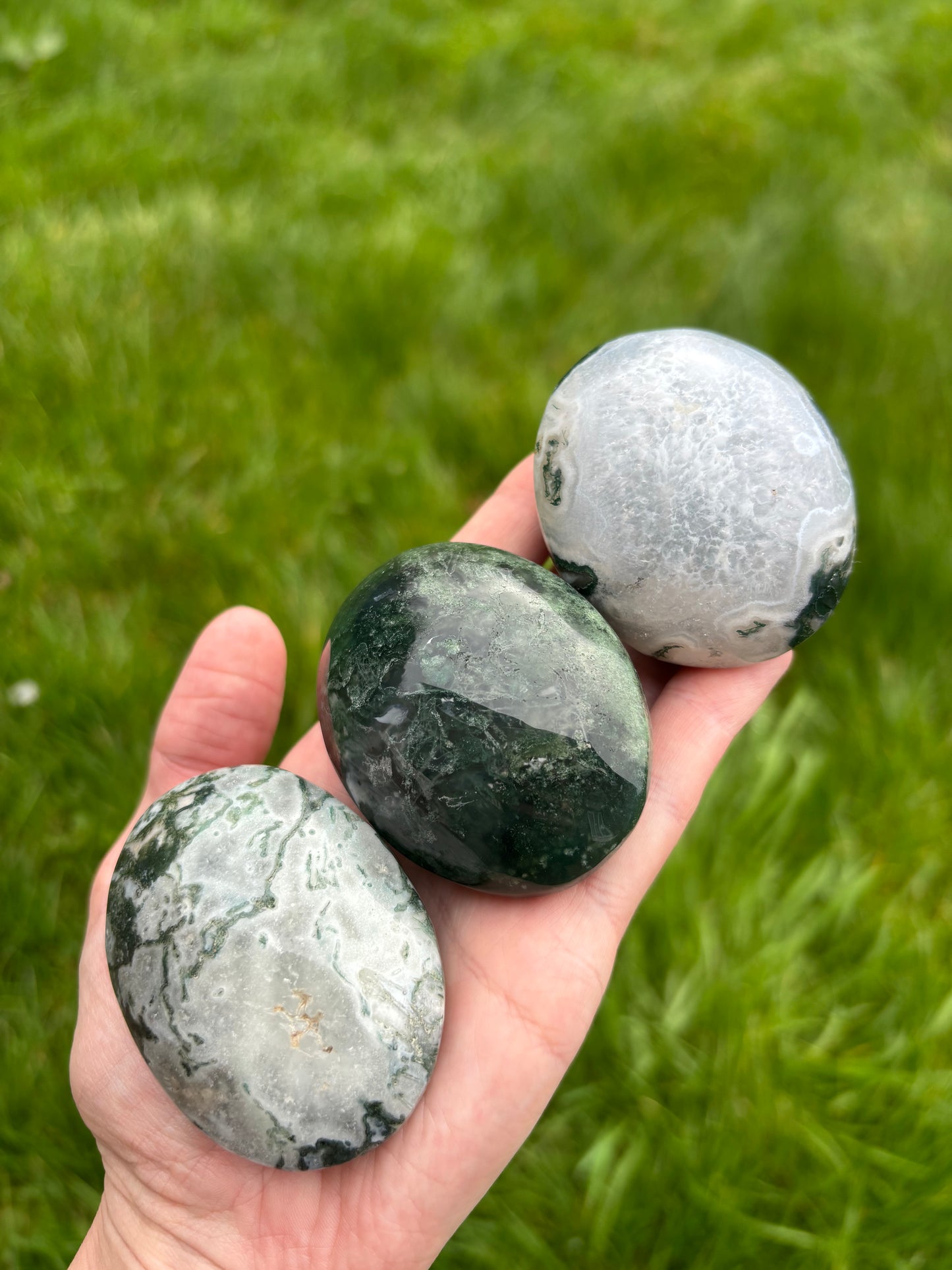Moss Agate palm stone