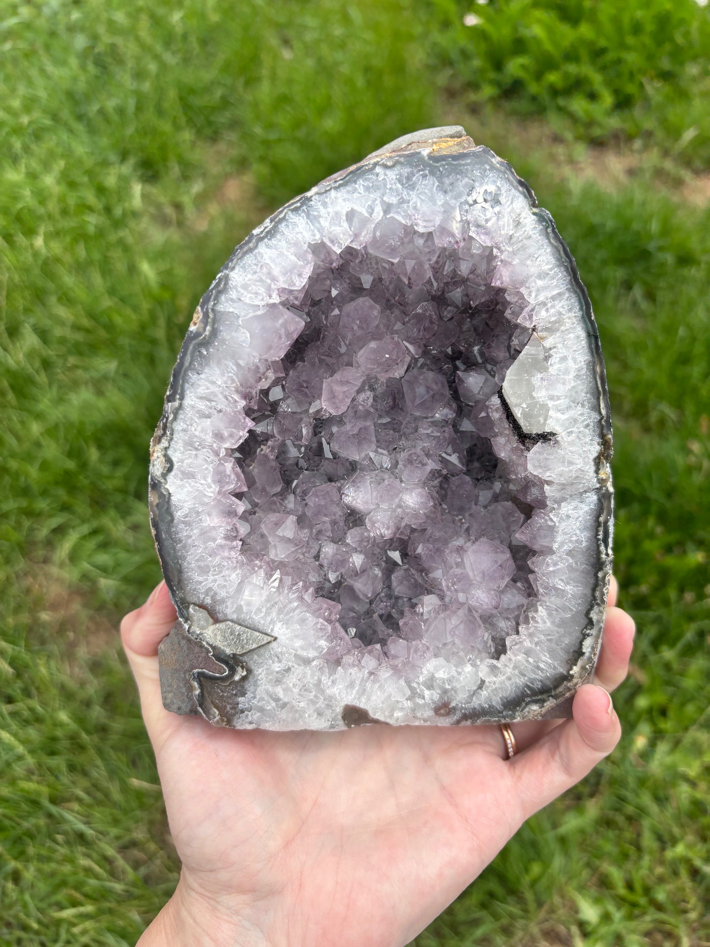 Amethyst cutbase