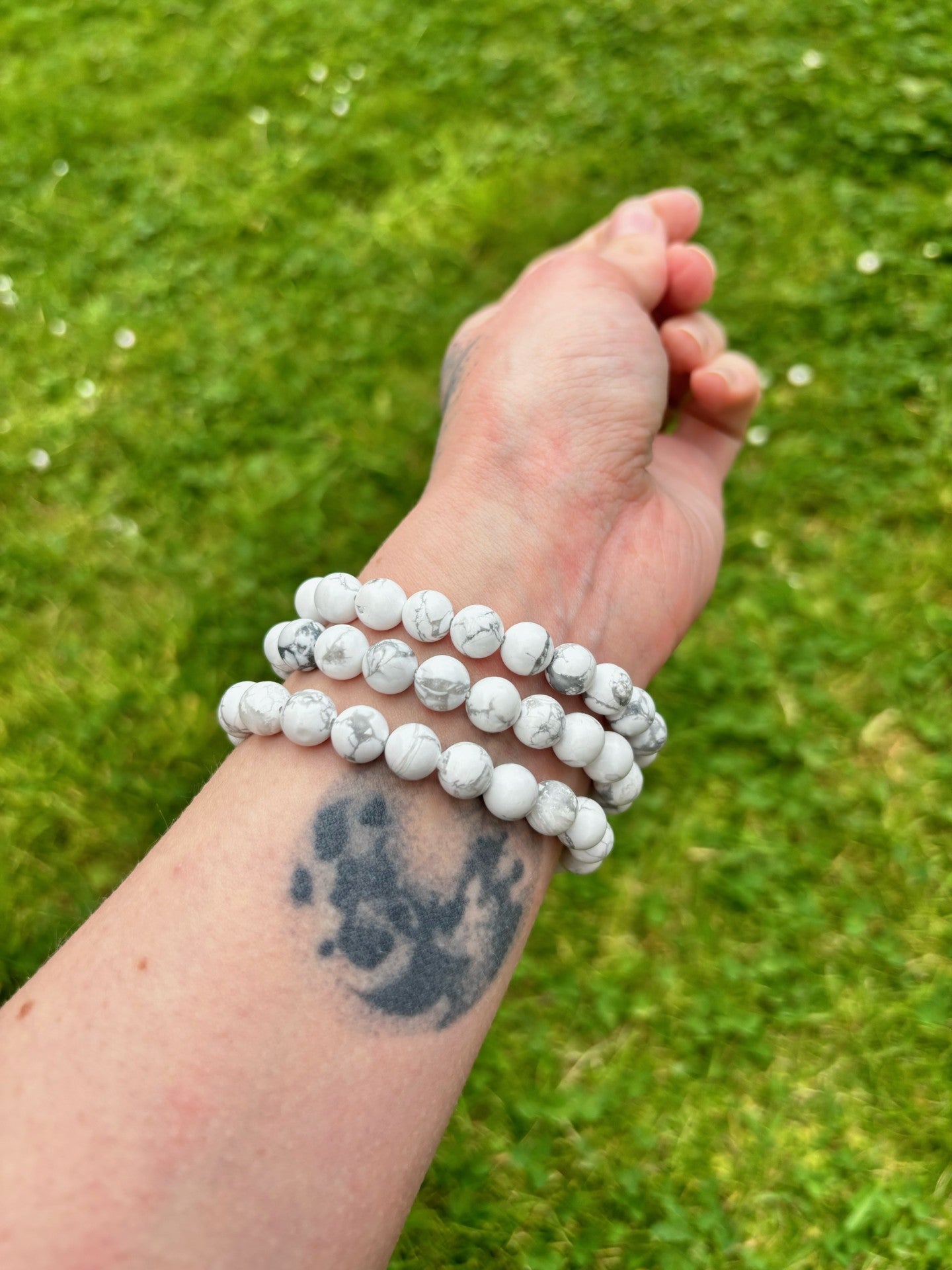 Howlite bracelet