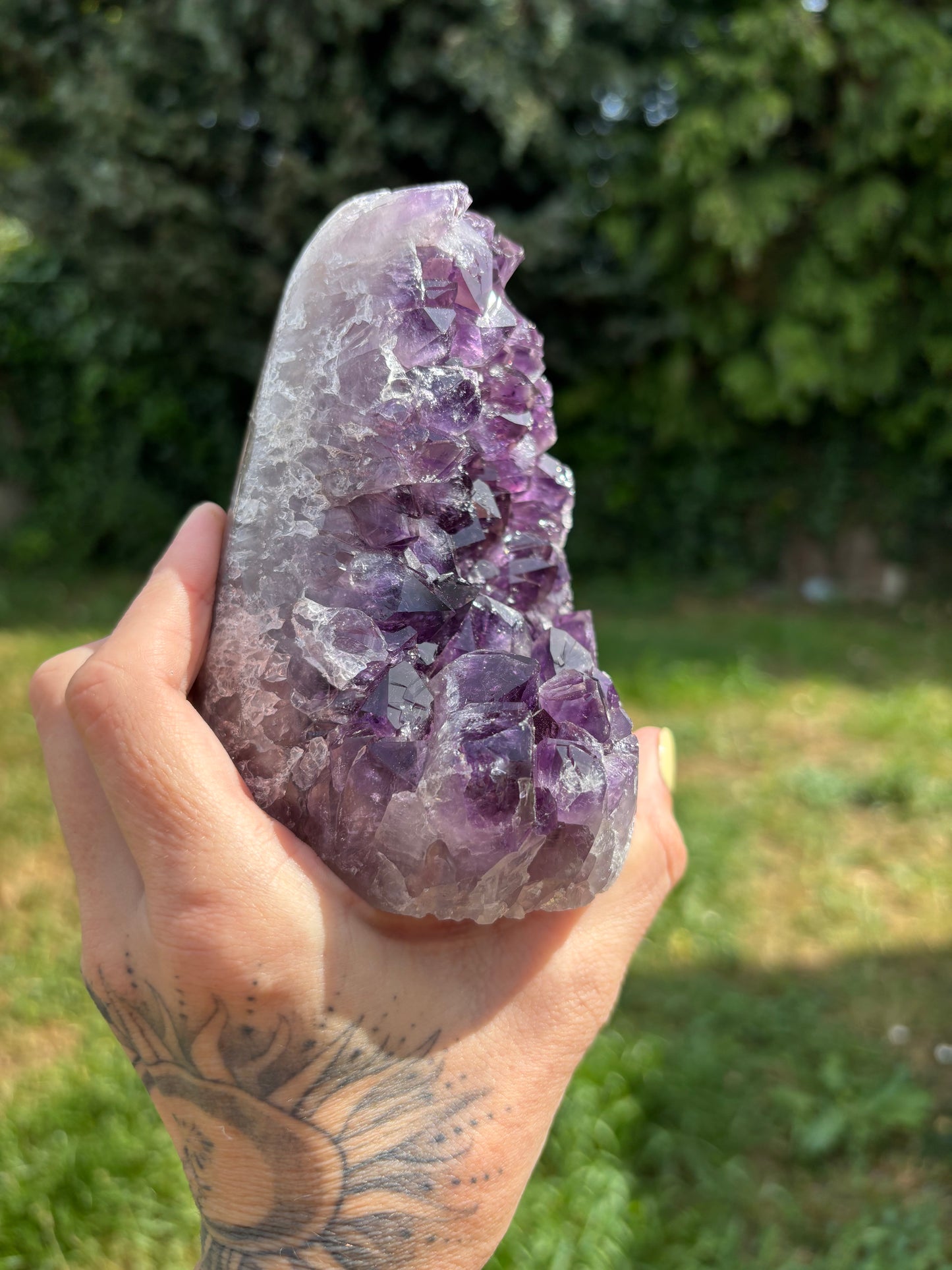 Amethyst cutbase