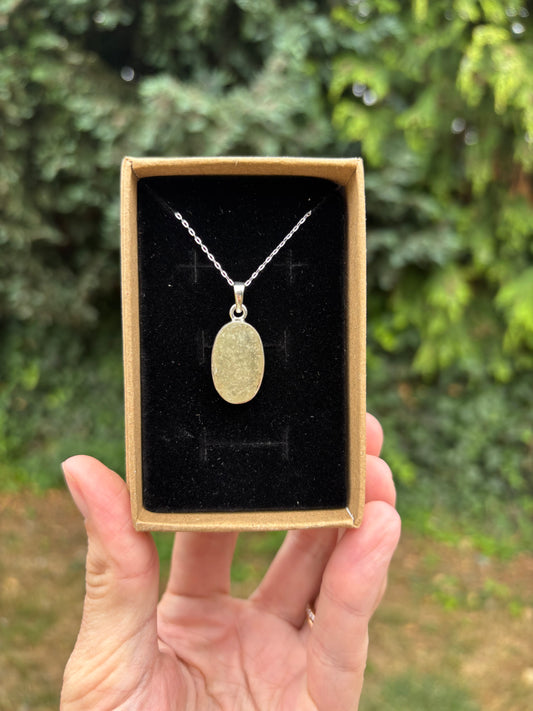 Libyan dessert glass necklace