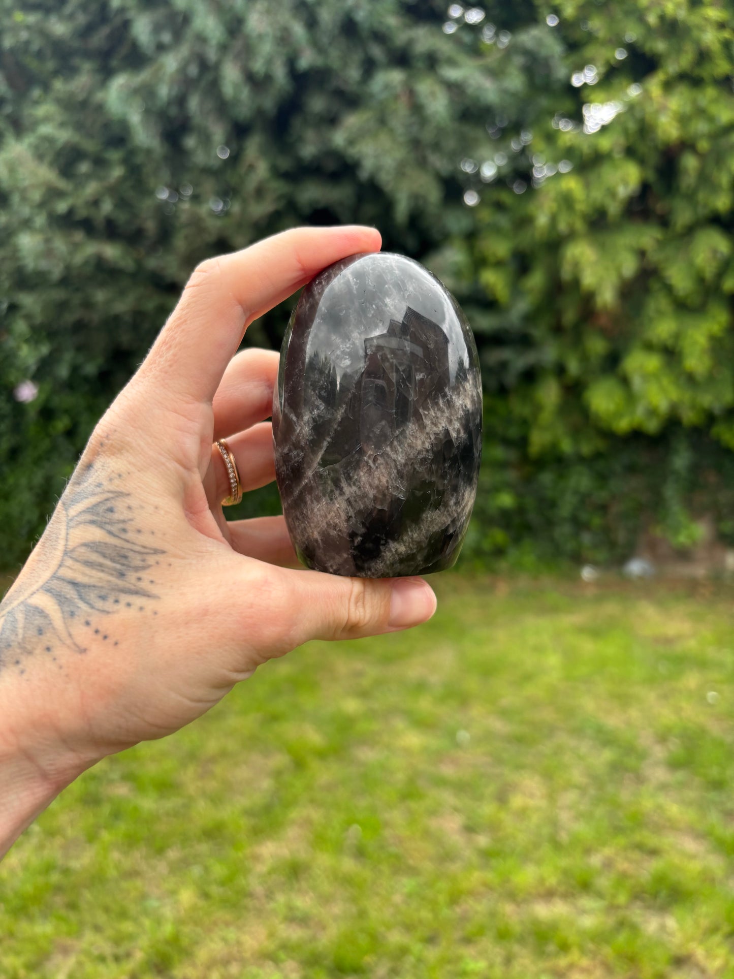 Black moonstone