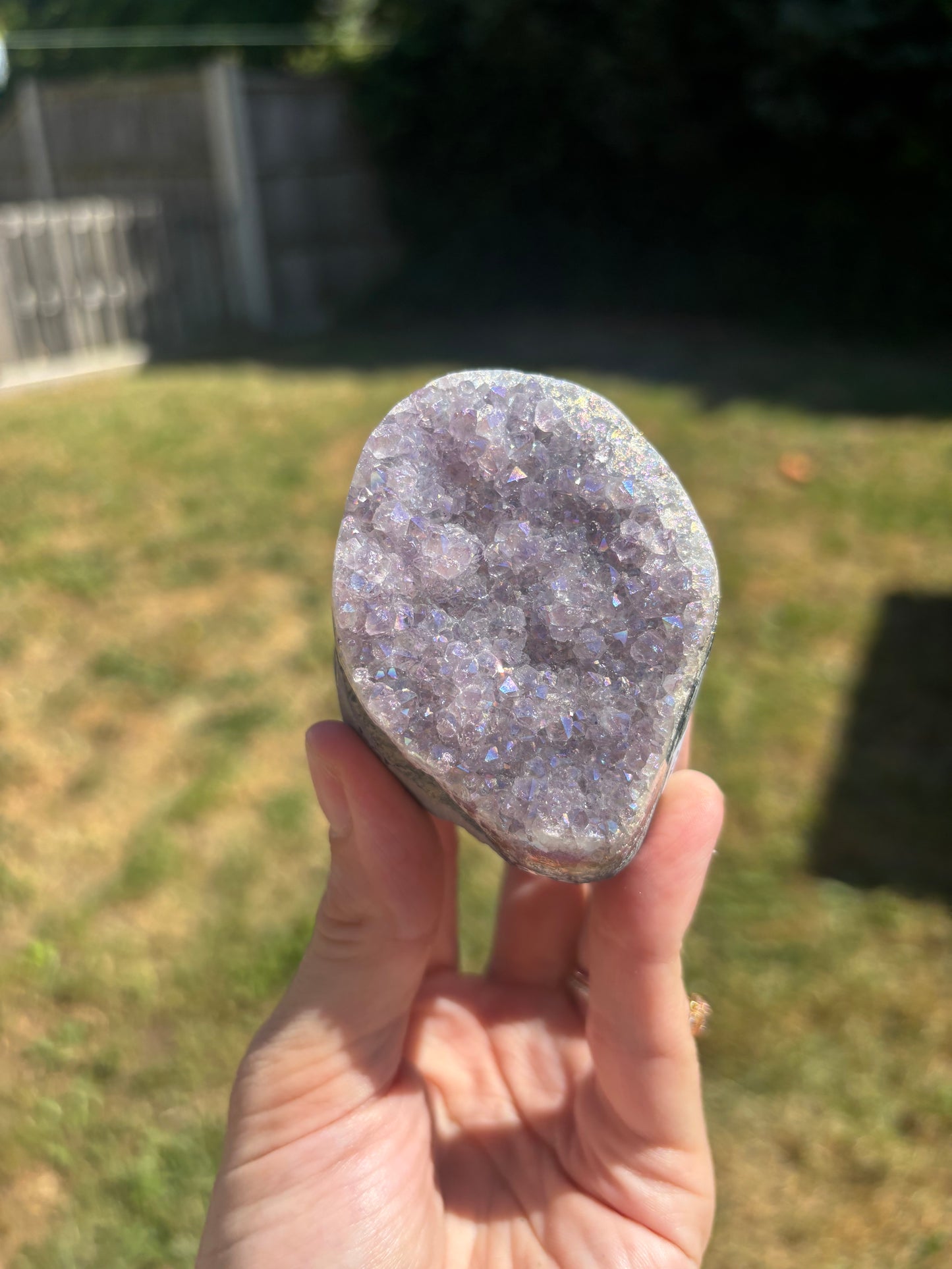 Aura Amethyst cutbase
