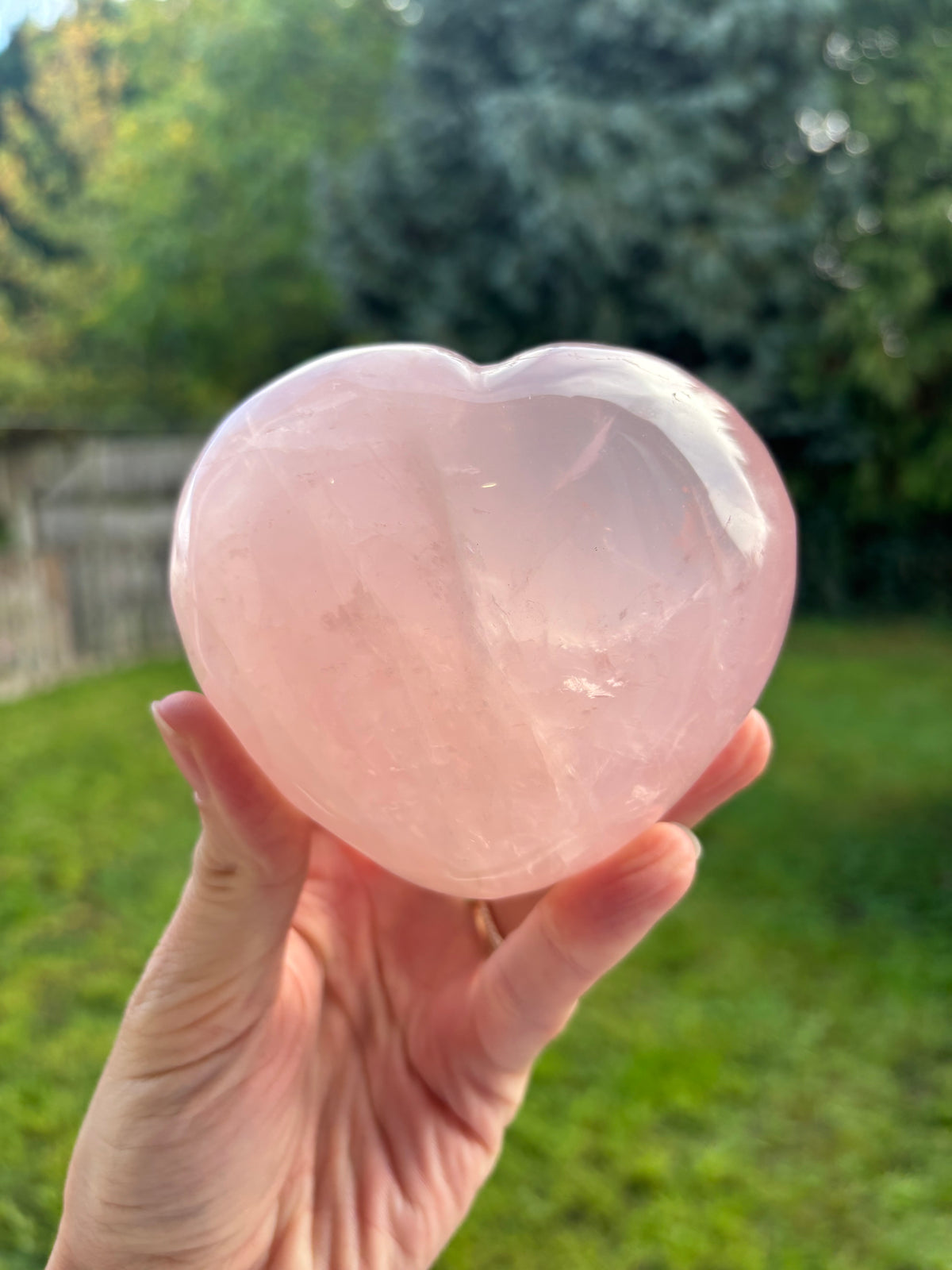 Rose quartz heart