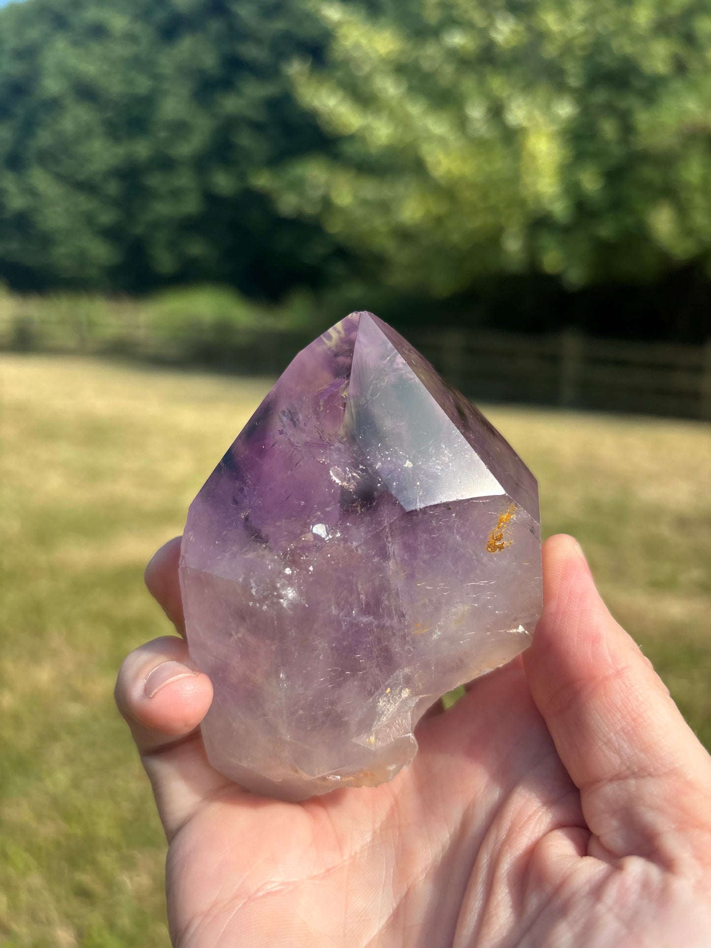 Amethyst cluster point