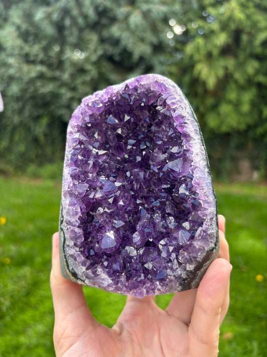 Amethyst cutbase