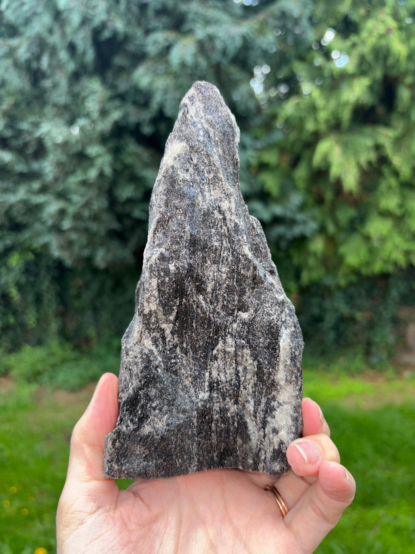 black mica freeform