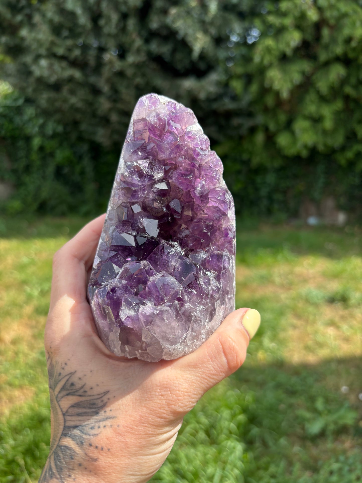 Amethyst cutbase