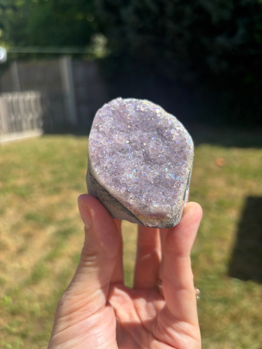 Aura Amethyst cutbase