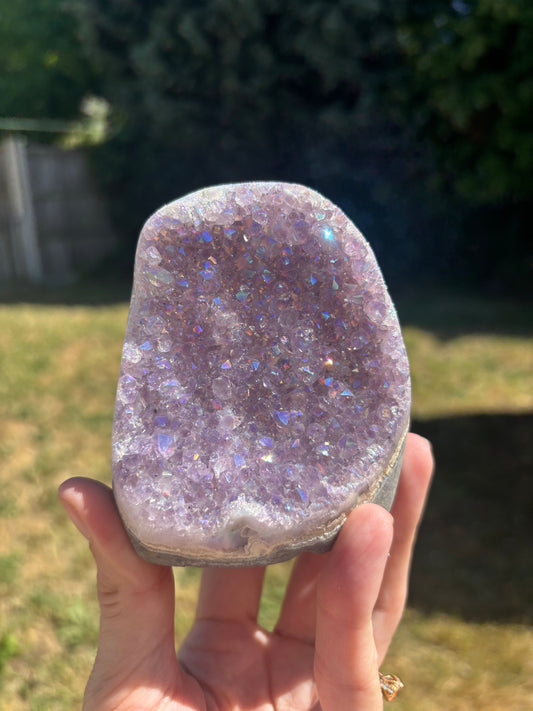 Aura Amethyst cutbase