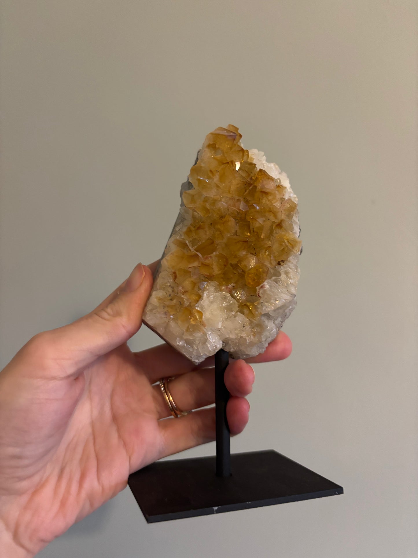 Citrine on stand