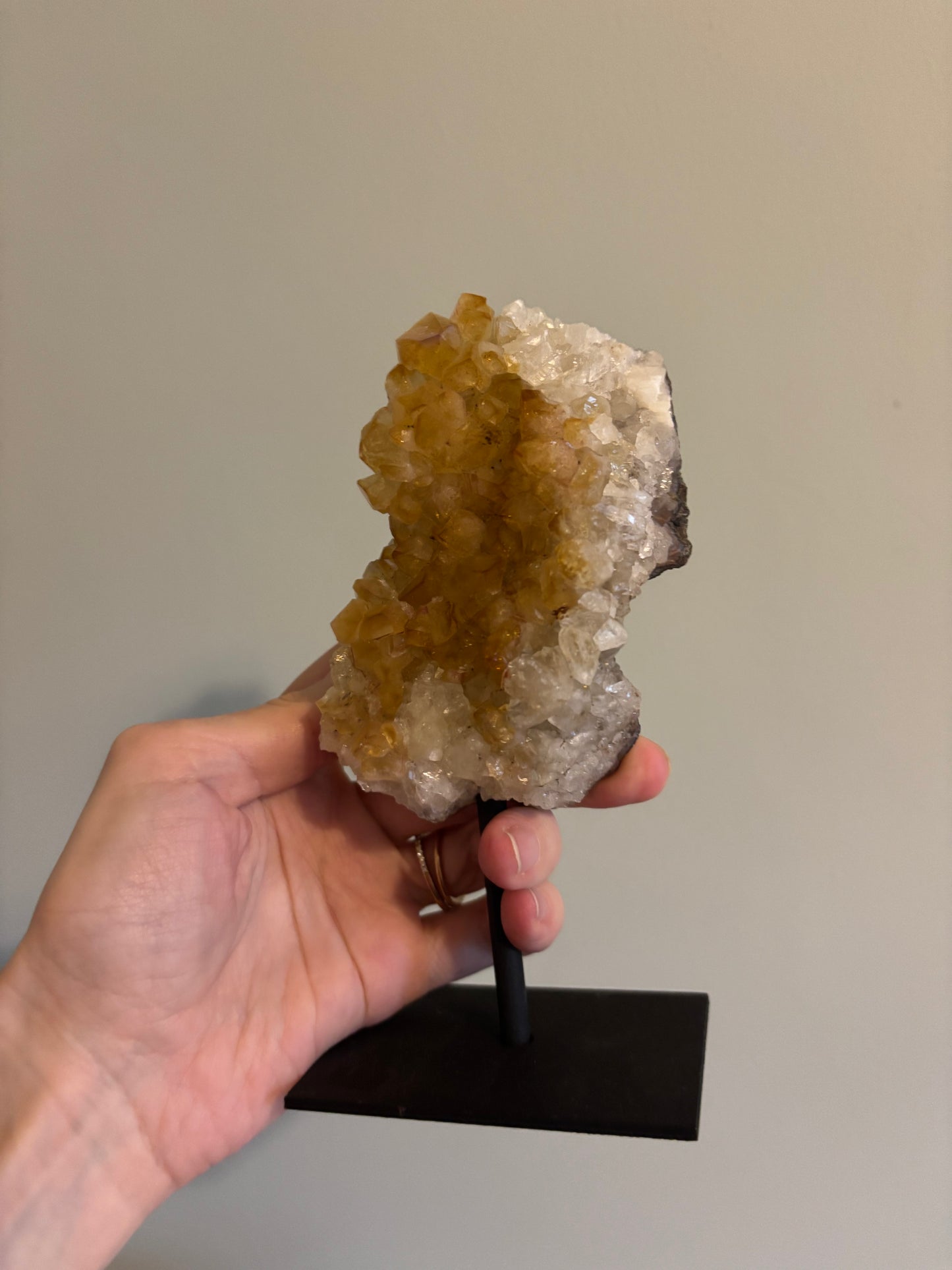 Citrine on stand