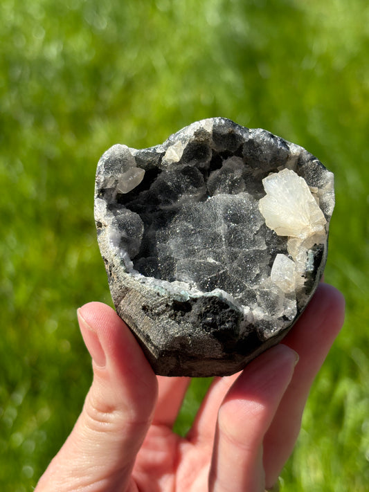 Black chalcedony with calcite