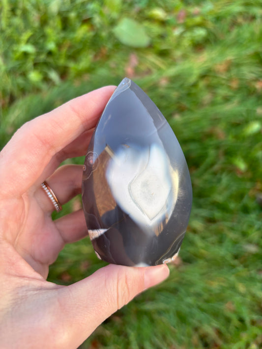Orca agate Freeform