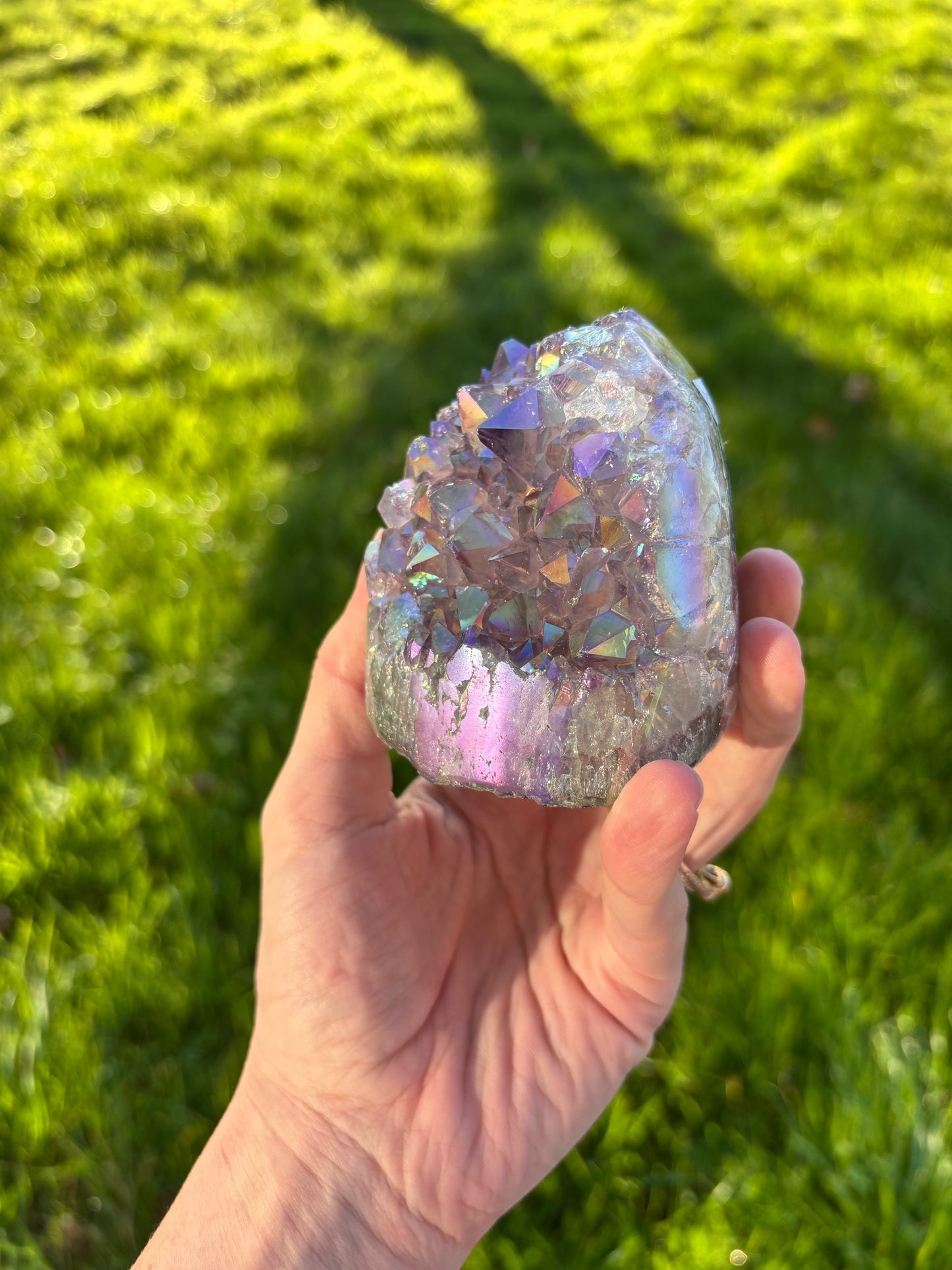 Aura Amethyst cutbase