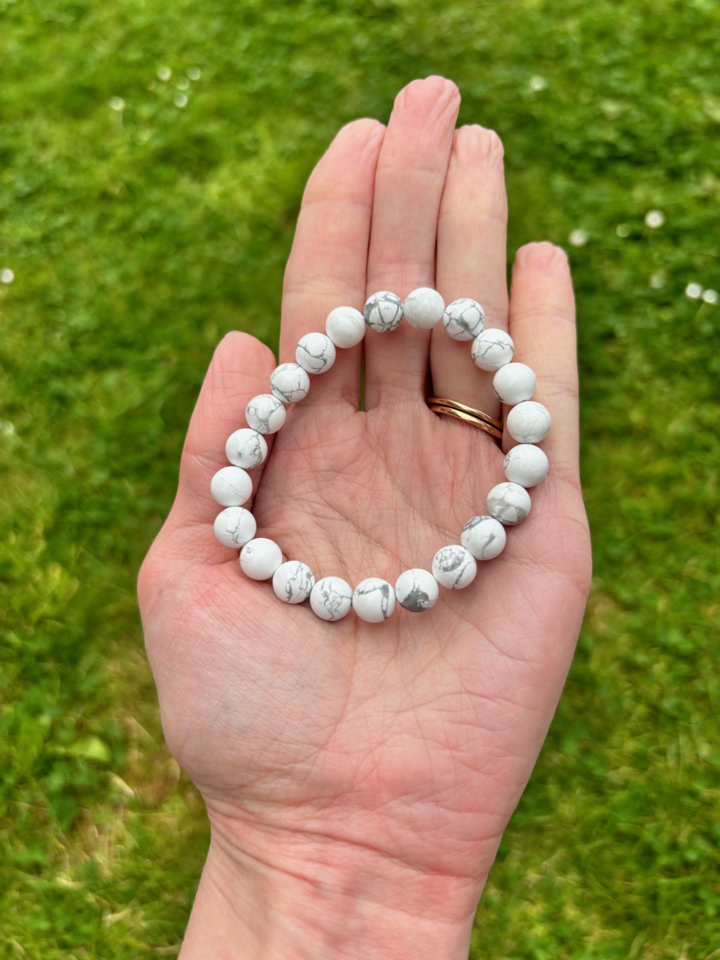 Howlite bracelet